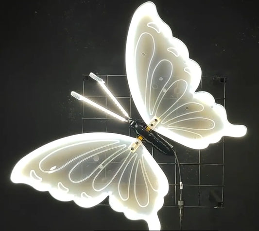 2 pieces of Moving Butterfly Lights for Christmas Tree